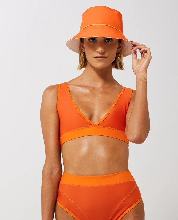 Bob Revo Bucket Hat Rip Curl X Victoria Vergara en france 1